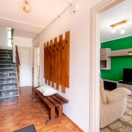 La Predaia By Interhome * Barcis