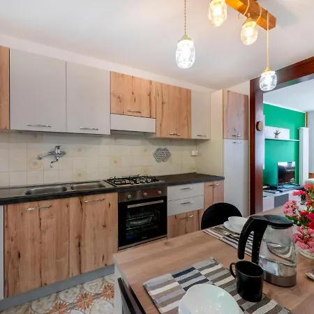 La Predaia By Interhome Barcis